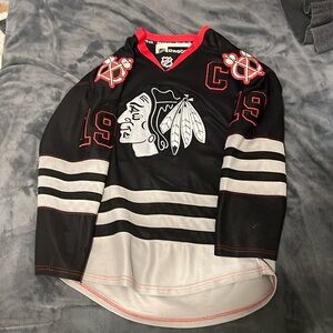 Special edition blackhawks Toews jersey RARE